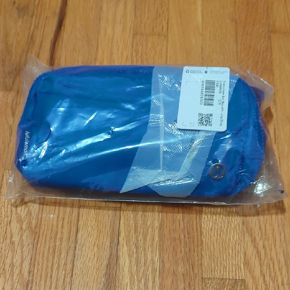 LONG STRAP Everywhere Belt Bag With Long Strap Brand New